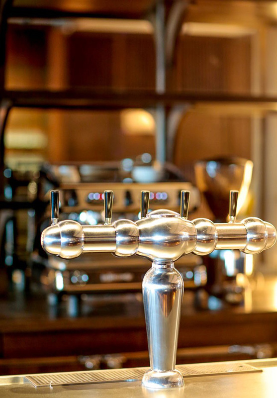 Bar with Draught Beer System